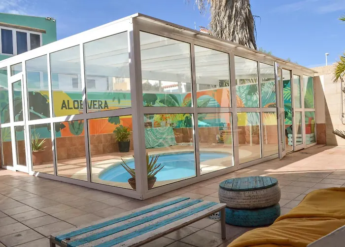 Хостел Aloe Vera Shared House Эль-Медано