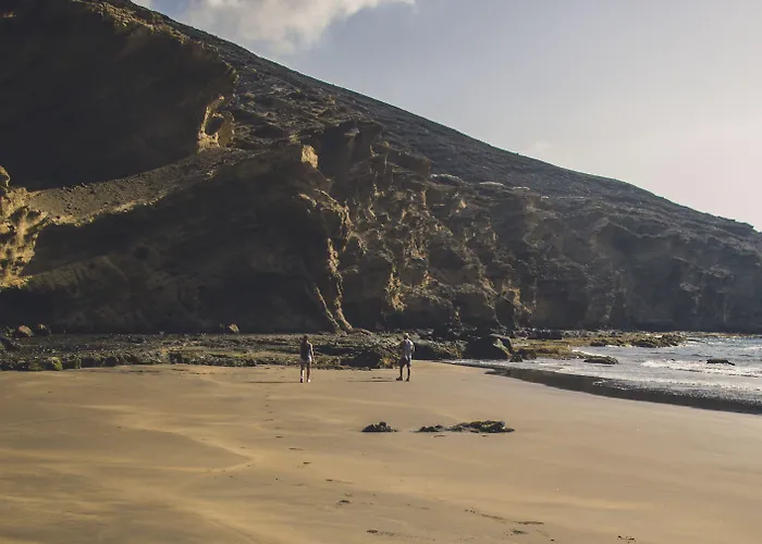 Aloe Vera Shared House Хостел