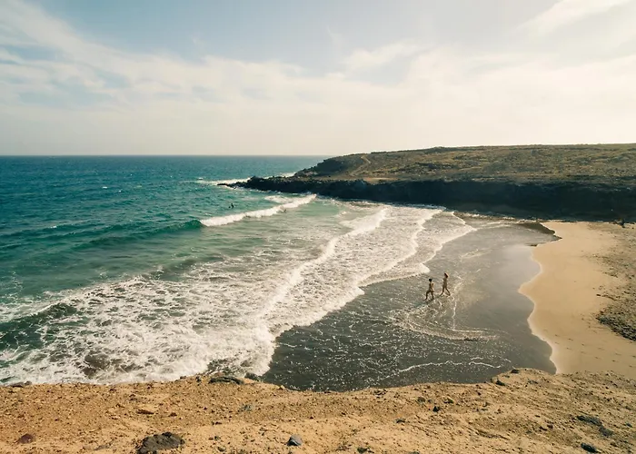 Хостел Aloe Vera Shared House Эль-Медано