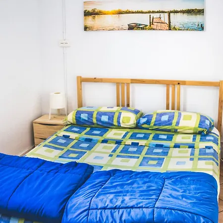 Aloe Vera Shared House 호스텔 엘메다노