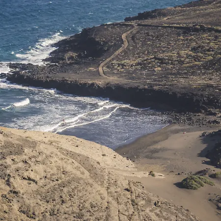 Aloe Vera Shared House Hostel El Médano