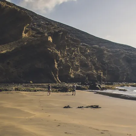 Aloe Vera Shared House Hostel