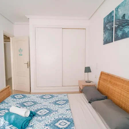 Aloe Vera Shared House 호스텔 엘메다노