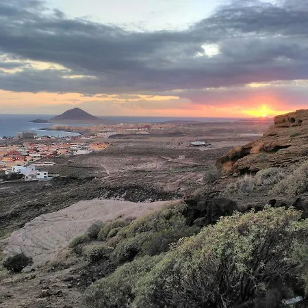 Aloe Vera Shared House * El Medano (Tenerife)