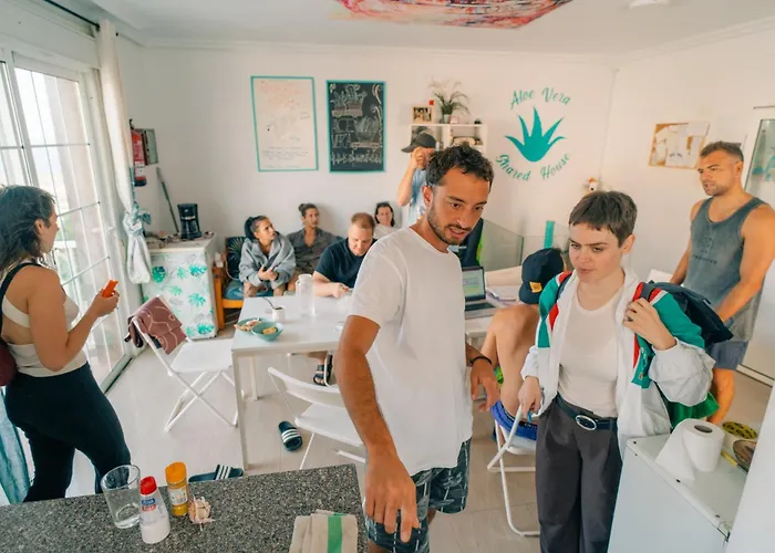 Aloe Vera Shared House Hostal *
